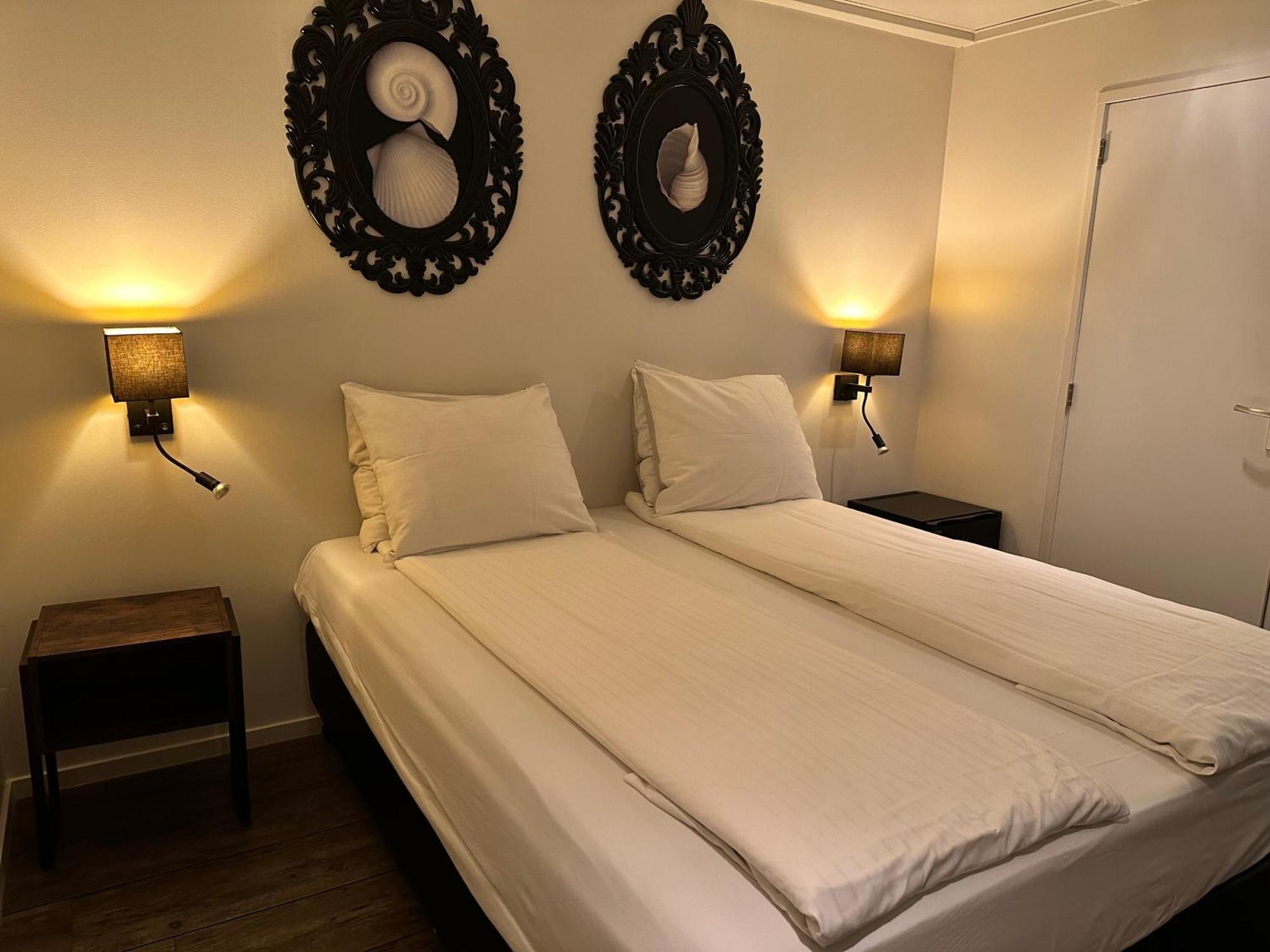Hotel Buren West-Terschelling Esterno foto